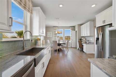 Condominio en venta en Orlando, Florida, 2 dormitorios, 143.91 m2 № 1527716 - foto 4