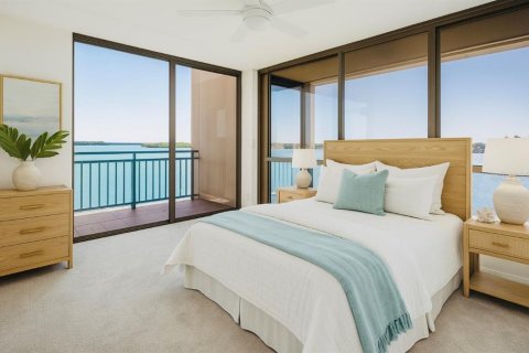 Condo in Treasure Island, Florida, 3 bedrooms  № 1849551 - photo 7