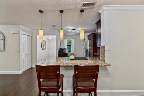 Condominio en venta en Coconut Creek, Florida, 2 dormitorios, 102.19 m2 № 2085073 - foto 11