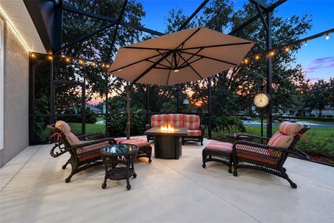 Villa ou maison à vendre à Clermont, Floride: 4 chambres, 275.92 m2 № 2396784 - photo 4