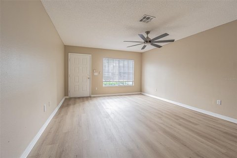 Adosado en alquiler en Brandon, Florida, 2 dormitorios, 148.18 m2 № 1882752 - foto 14