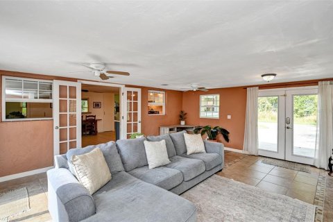 Villa ou maison à vendre à Crystal River, Floride: 3 chambres, 156.82 m2 № 2209472 - photo 2
