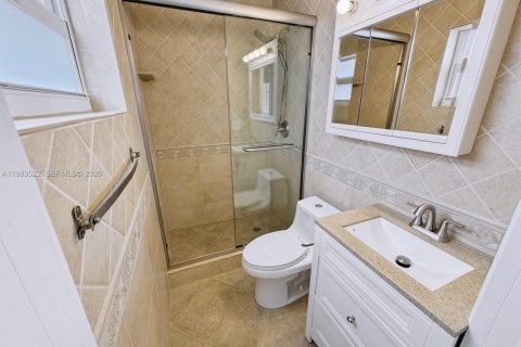 Villa ou maison à vendre à Oakland Park, Floride: 3 chambres, 111.85 m2 № 2049505 - photo 20