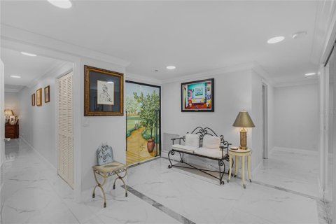 Купить кондоминиум в Клируотер, Флорида 6 комнат, 175.59м2, № 1900121 - фото 2