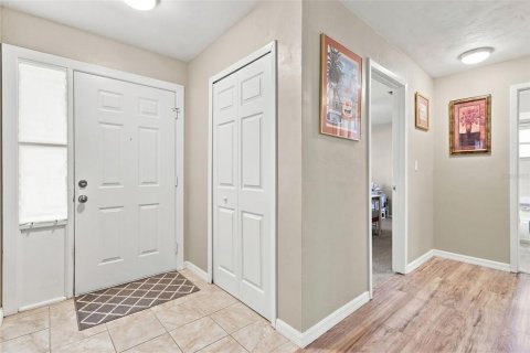 Villa ou maison à vendre à Titusville, Floride: 3 chambres, 125.6 m2 № 2313424 - photo 3