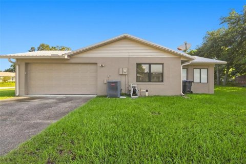 Villa ou maison à vendre à Titusville, Floride: 3 chambres, 125.6 m2 № 2313424 - photo 27