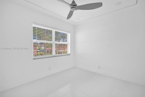 Снять в аренду кондоминиум в Дирфилд-Бич, Флорида 2 спальни, 72м2, № 2065300 - фото 17