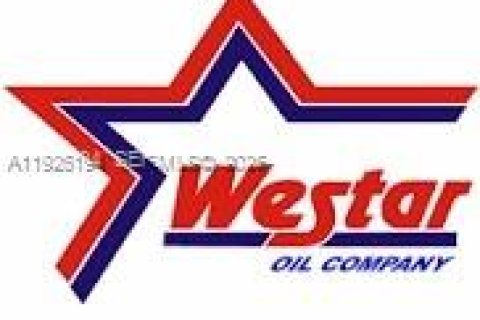 Propiedad comercial en venta en Miami, Florida № 1984364 - foto 1