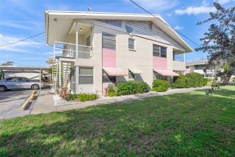 Condo in Sarasota, Florida, 2 bedrooms  № 2238805 - photo 25