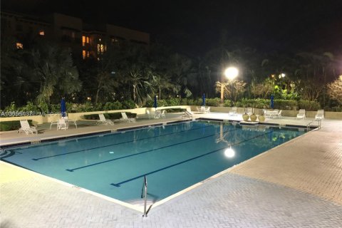 Condominio en venta en Coral Gables, Florida, 2 dormitorios, 104.89 m2 № 1990390 - foto 26
