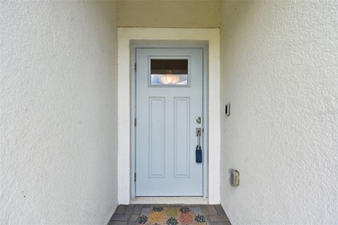 House in San Antonio, Florida 2 bedrooms, 149.94 sq.m. № 1795002 - photo 9