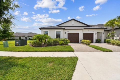 House in San Antonio, Florida 2 bedrooms, 149.94 sq.m. № 1795002 - photo 8