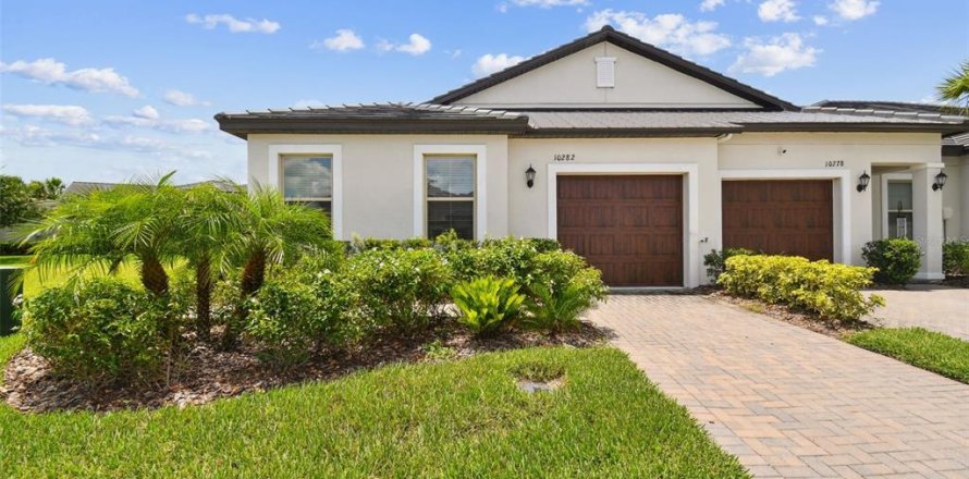 House in San Antonio, Florida 2 bedrooms, 149.94 sq.m. № 1795002