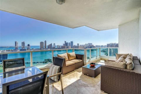 Condo in Aventura, Florida, 3 bedrooms  № 1776248 - photo 1