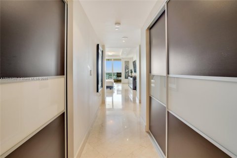 Condo in Aventura, Florida, 3 bedrooms  № 1776248 - photo 19