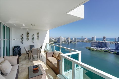 Condo in Aventura, Florida, 3 bedrooms  № 1776248 - photo 10