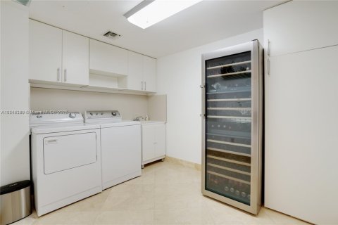 Condo in Aventura, Florida, 3 bedrooms  № 1776248 - photo 15