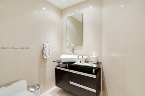 Condo in Aventura, Florida, 3 bedrooms  № 1776248 - photo 14