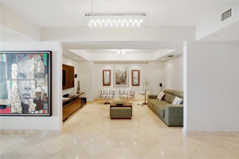 Condo in Aventura, Florida, 3 bedrooms  № 1776248 - photo 9