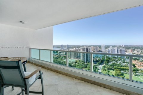 Condo in Aventura, Florida, 3 bedrooms  № 1776248 - photo 18