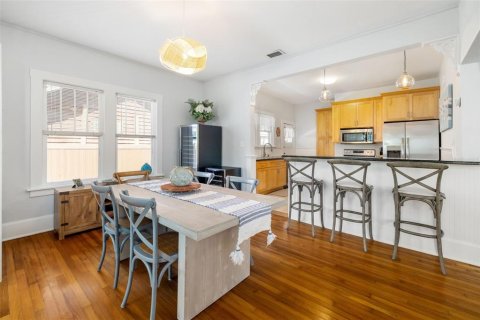 House in Sarasota, Florida 3 bedrooms, 181.44 sq.m. № 1777486 - photo 7
