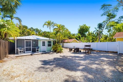House in Sarasota, Florida 3 bedrooms, 181.44 sq.m. № 1777486 - photo 29