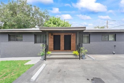 Apartment in Miami, Florida 2 bedrooms, 60.2 sq.m. № 1950045 - photo 12