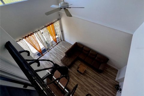 House in Orlando, Florida 3 bedrooms, 184.97 sq.m. № 1796971 - photo 10