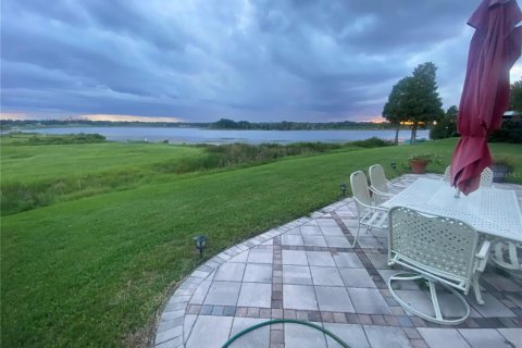 House in Orlando, Florida 3 bedrooms, 184.97 sq.m. № 1796971 - photo 9
