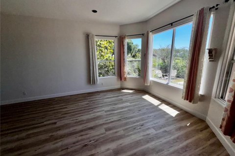 House in Orlando, Florida 3 bedrooms, 184.97 sq.m. № 1796971 - photo 6