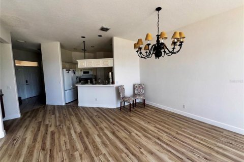 House in Orlando, Florida 3 bedrooms, 184.97 sq.m. № 1796971 - photo 4