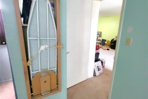 Condo in Winter Haven, Florida, 2 bedrooms  № 1806983 - photo 12