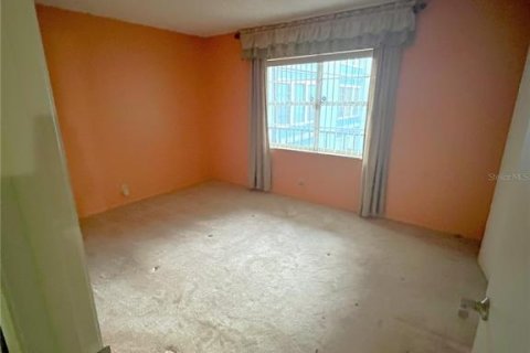 Condo in Winter Haven, Florida, 2 bedrooms  № 1806983 - photo 17