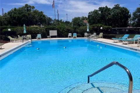 Condo in Winter Haven, Florida, 2 bedrooms  № 1806983 - photo 18