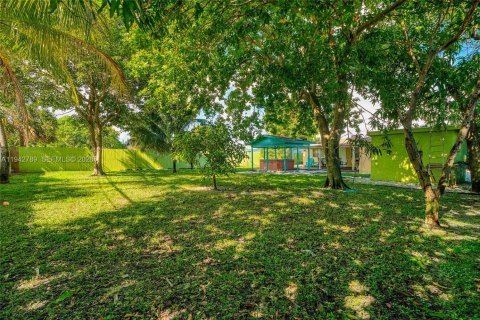 Villa ou maison à vendre à Deerfield Beach, Floride: 4 chambres, 192.87 m2 № 2000143 - photo 30