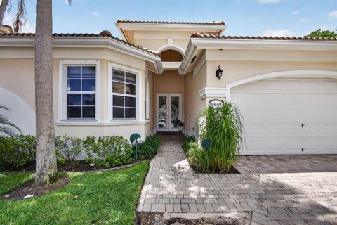 Villa ou maison à vendre à Royal Palm Beach, Floride: 3 chambres, 169.27 m2 № 2146805 - photo 3