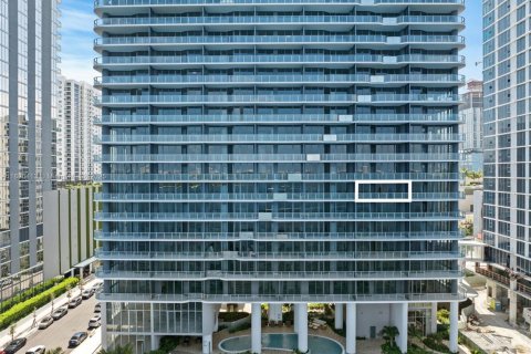 Кондоминиум с 2 спальнями в Майами, Флорида № 1949363