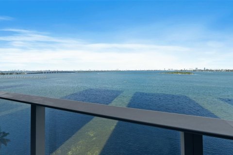 Снять в аренду кондоминиум в Майами, Флорида 2 спальни, № 1949363 - фото 28