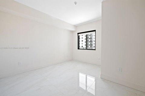 Снять в аренду кондоминиум в Майами, Флорида 2 спальни, № 1949363 - фото 21