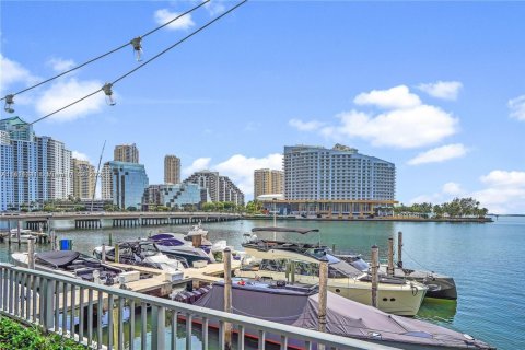 Condominio en venta en Miami, Florida, 2 dormitorios, 91.97 m2 № 1781971 - foto 29