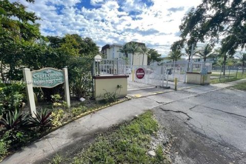 Copropriété à louer à North Miami, Floride: 2 chambres, 97.18 m2 № 1976928 - photo 26