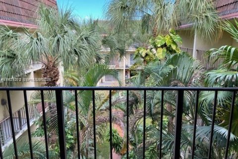 Copropriété à louer à North Miami, Floride: 2 chambres, 97.18 m2 № 1976928 - photo 18