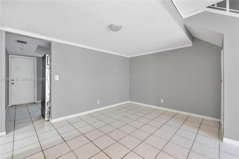 Copropriété à louer à Tamarac, Floride: 4 chambres, 201.6 m2 № 1987285 - photo 22