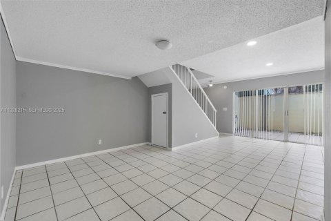 Copropriété à louer à Tamarac, Floride: 4 chambres, 201.6 m2 № 1987285 - photo 15