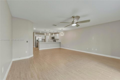 Adosado en venta en Riviera Beach, Florida, 3 dormitorios, 149.48 m2 № 2062653 - foto 13