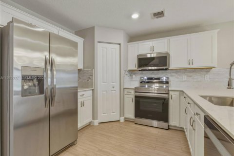 Adosado en venta en Riviera Beach, Florida, 3 dormitorios, 149.48 m2 № 2062653 - foto 8