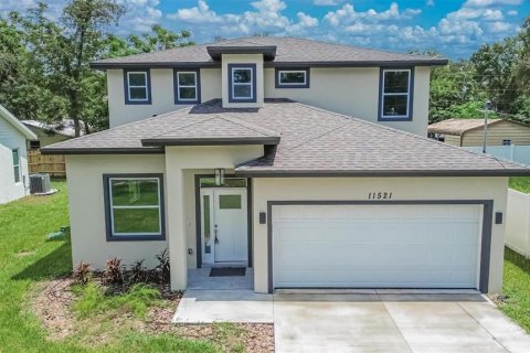 House in Thonotosassa, Florida 3 bedrooms, 180.6 sq.m. № 2324266 - photo 7