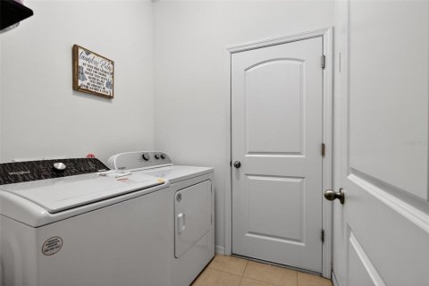 Купить виллу или дом в Гроувленд, Флорида 8 комнат, 195.47м2, № 2302372 - фото 16