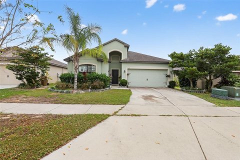 Villa ou maison à Groveland, Floride 4 chambres, 195.47 m2 № 2302372
