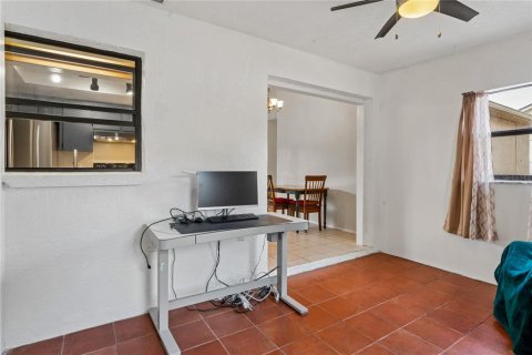 House in Holiday, Florida 2 bedrooms, 94.02 sq.m. № 2112527 - photo 14